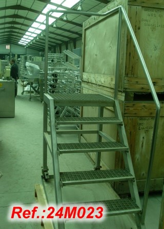 STAINLESS STEEL STAIR WITH BANISTER AND WHEELS