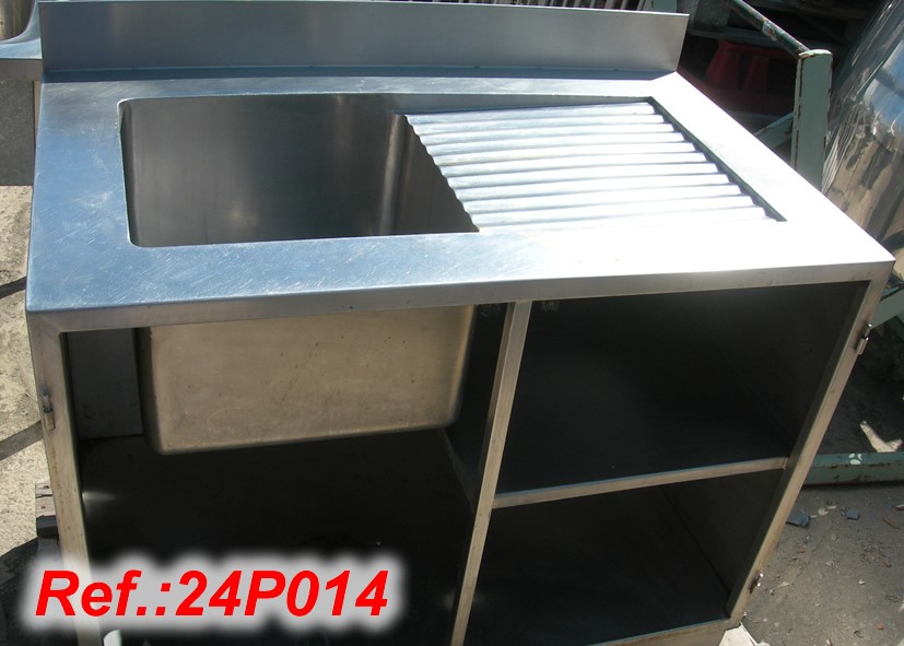 CABINET WITH STAINLESS STEEL SINK WITH ONE DRAINING AREA