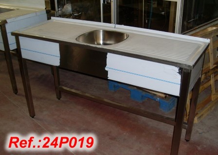 TABLE UNIT WITH STAINLESS STEEL SINK WITH TWO DRAINING AREAS - NEW - UNUSED