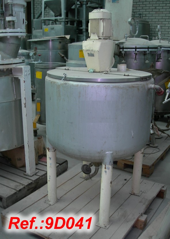 300 LITRE APPROX. TANK WITH JACKET AND AGITATOR