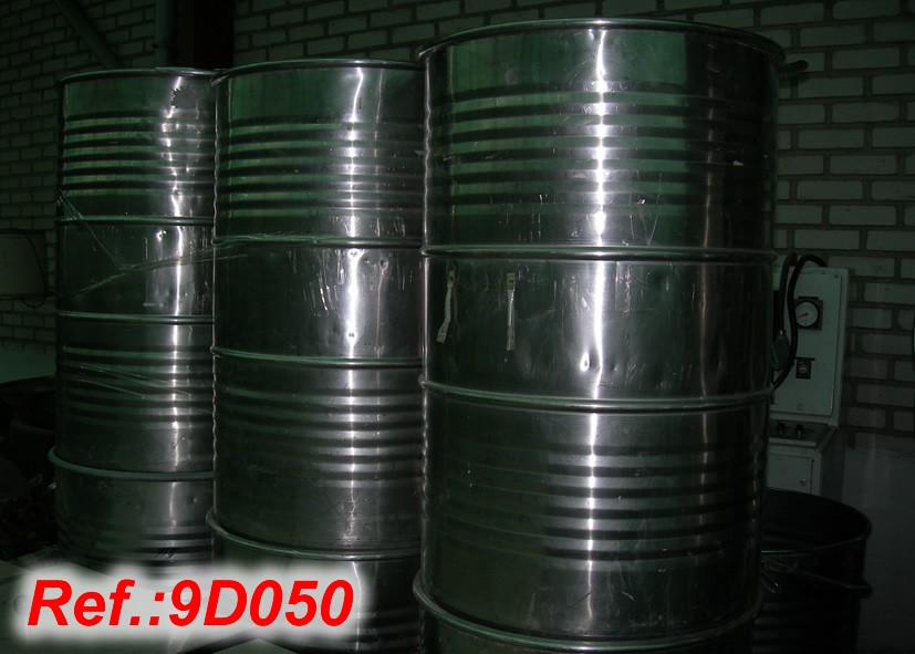 STAINLESS STEEL  TANKS OF DIFFERENT CAPACITIES