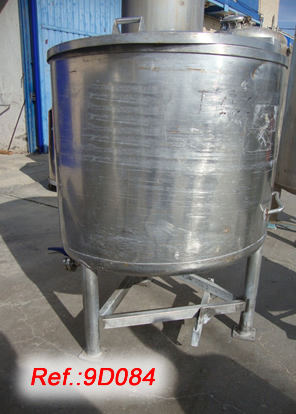 1000L APPROX. STAINLESS STEEL TANK WITH BOTTOM OUTLET, LID AND FEET